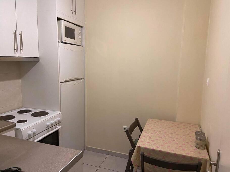 Cozy Apartment In The Heart Of Афіни Екстер'єр фото